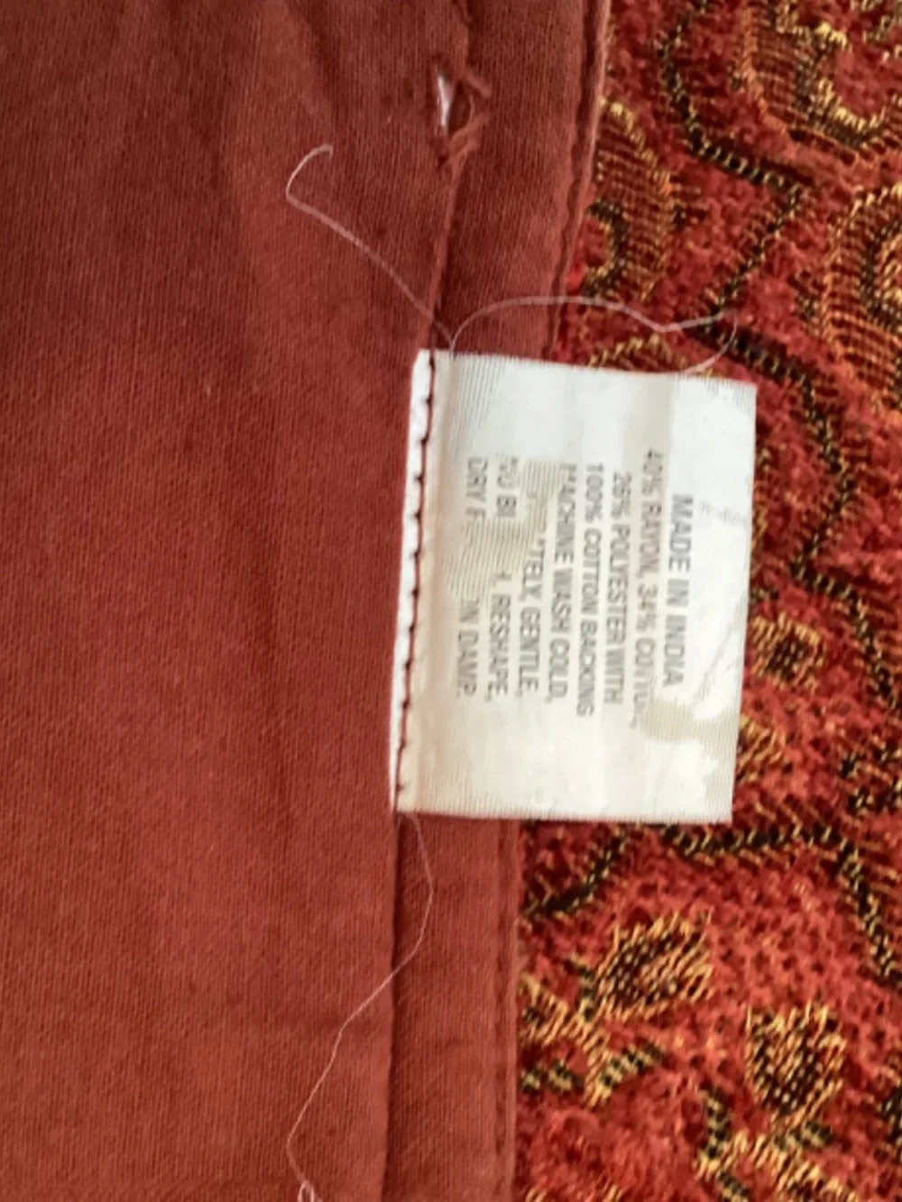 🔥 SALE! CRATE & BARREL, … Rich Red and Gold Tapestry Placemats, “DARCY”…10 pcs.
